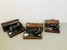 3 X VINTAGE SINGER SEWING MACHINES IN ORIGINAL FITTED WOODEN CASES.
