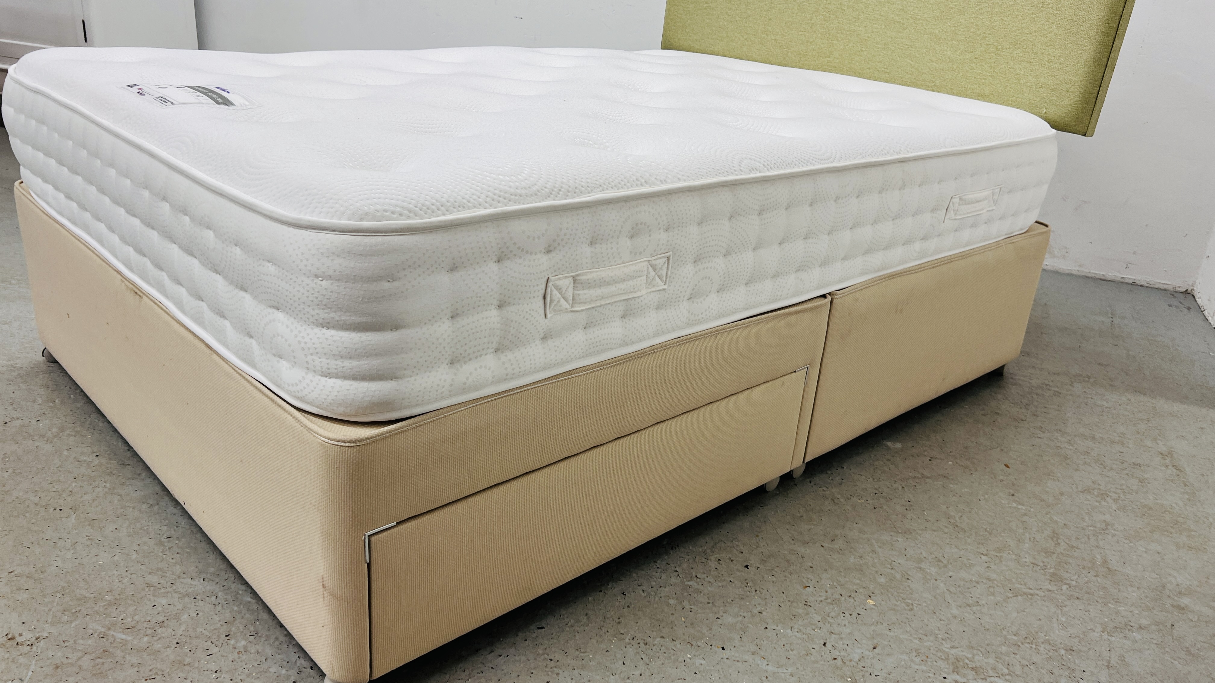 DOUBLE DIVAN BED WITH DRAWER BASE, - Image 13 of 14