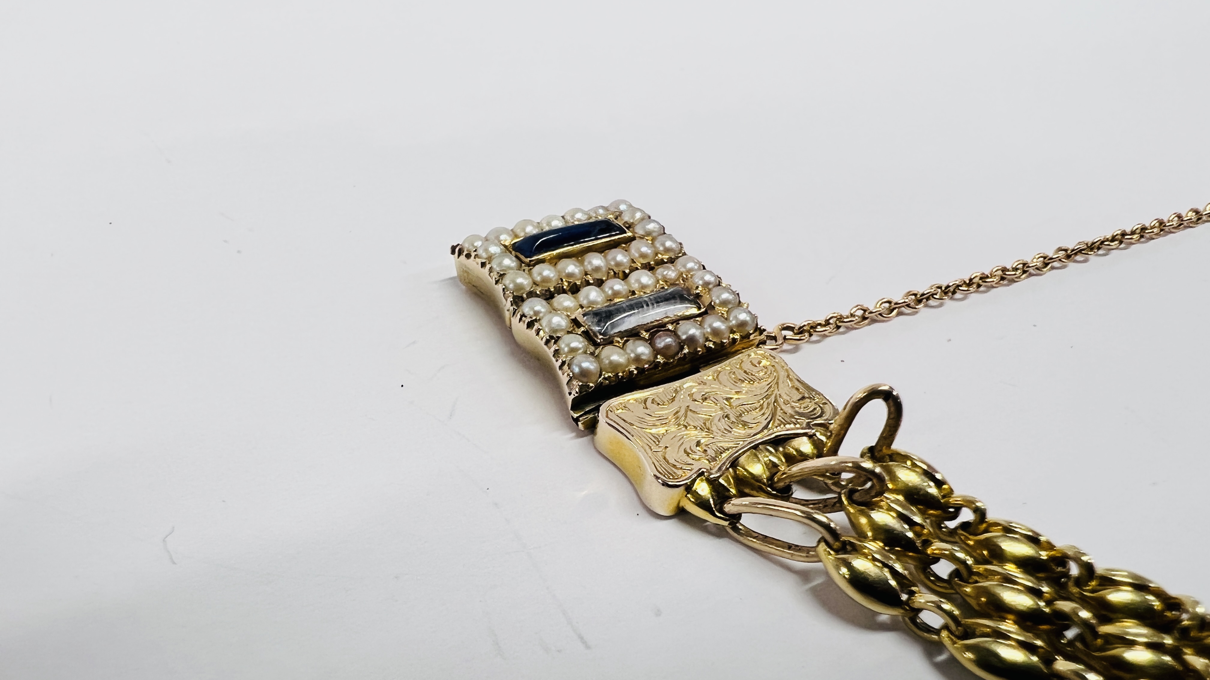 AN EDWARDIAN UNMARKED YELLOW METAL BRACELET, THE RECTANGULAR PANELS SURROUNDED BY SEED PEARLS, - Image 10 of 13