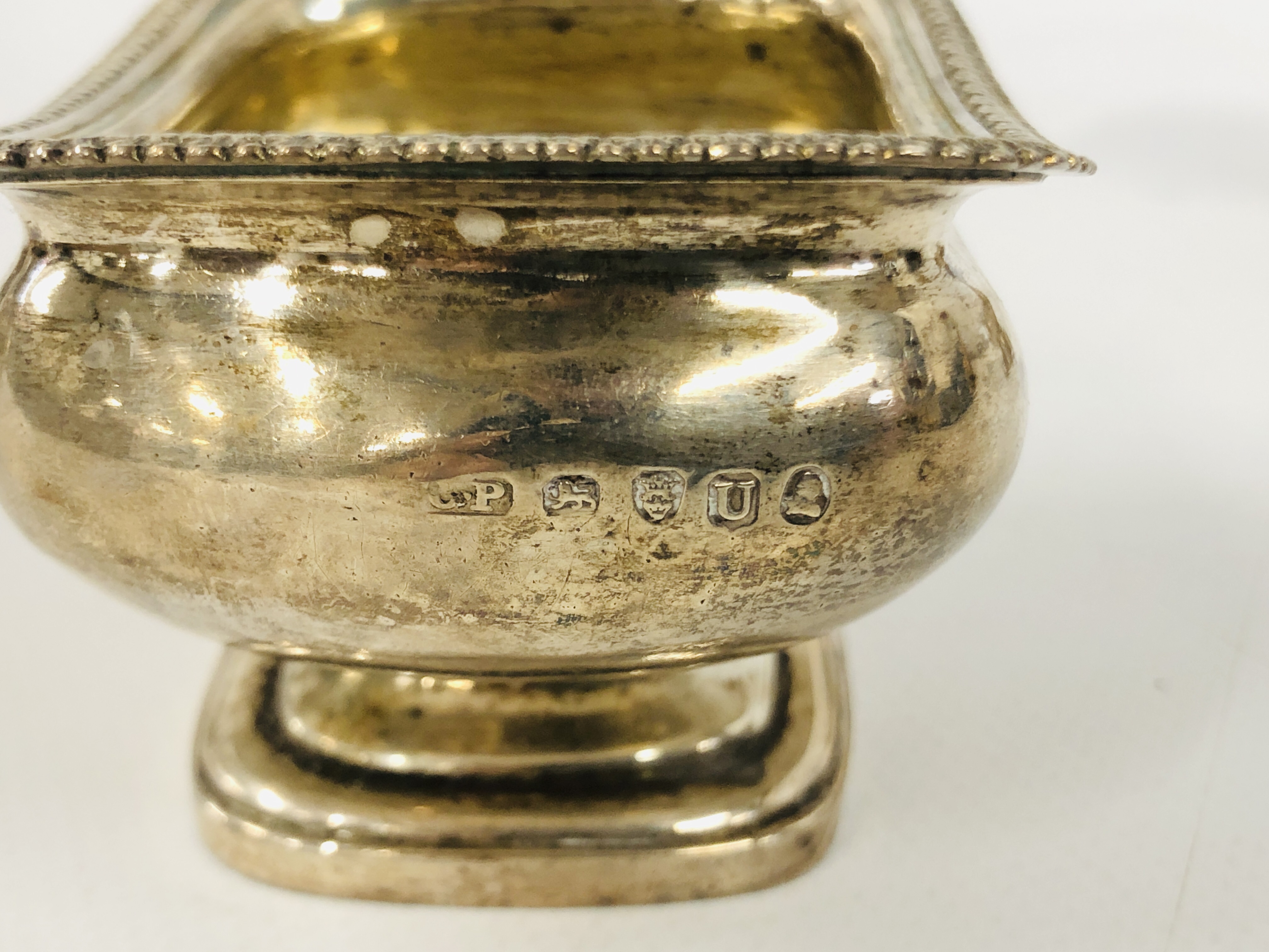 PAIR OF GEORGE III SILVER SALTS OF RECTANGULAR FORM ON A RAISED BASE LONDON 1815 - Image 9 of 10