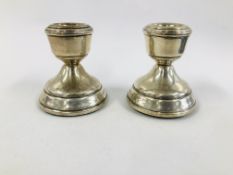 PAIR OF SILVER SQUAT CANDLESTICKS BIRMINGHAM 1971 HEIGHT 6.5CM.