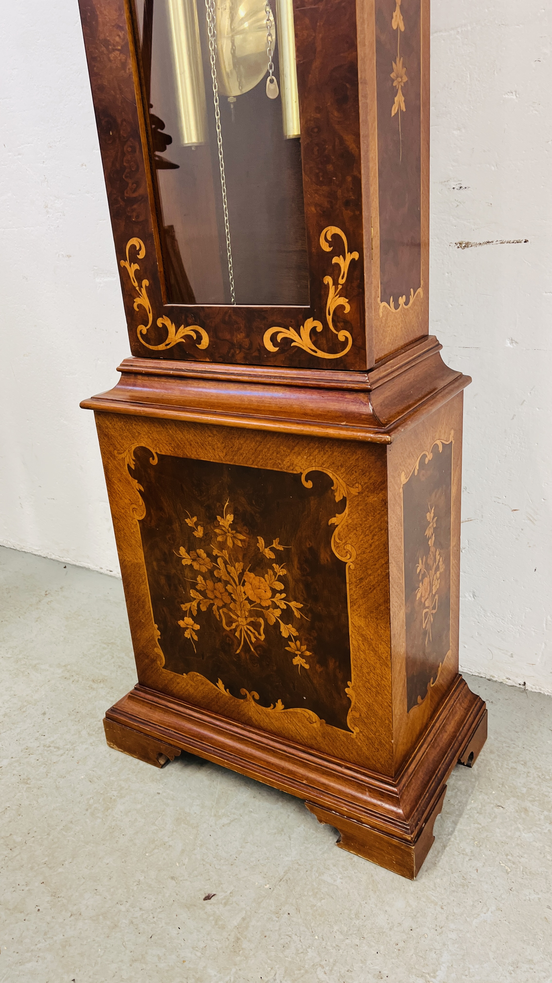 A REPRODUCTION DUTCH STYLE LONG CASE CLOCK WITH MARQUETRY INLAID STYLE DETAILING FACE MARKED TEMPUS - Image 4 of 13