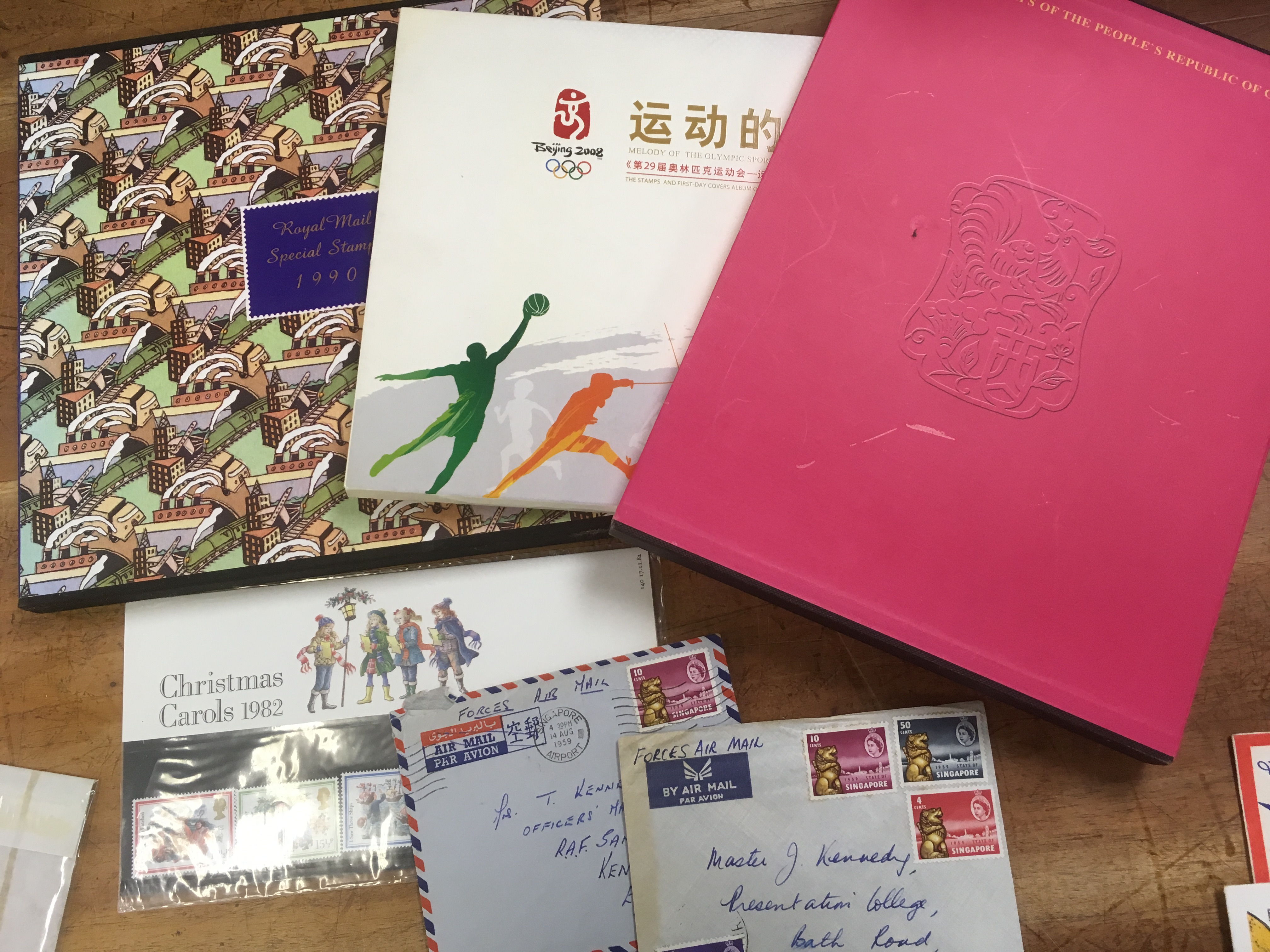 BOX WITH STAMPS IN ALBUMS AND LOOSE, CHINA 2005 YEAR BOOK, 2008 OLYMPIC GAMES SOUVENIR BOOK, - Image 7 of 7