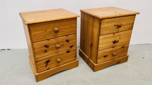 PAIR OF MODERN HONEY PINE THREE DRAWER BEDSIDE CHESTS, H 59CM.