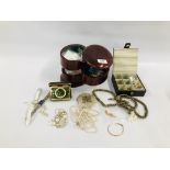 BOX OF ASSORTED COSTUME JEWELLERY AND MODERN BUTTONS,