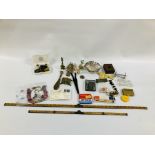 BOX OF COLLECTIBLES TO INCLUDE MEASURES, KNIFE RESTS, MINIATURE CUTLERY, GLOVE STRETCHERS,