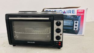 FRIGIDAIRE MINI OVEN WITH ORIGINAL BOX - SOLD AS SEEN