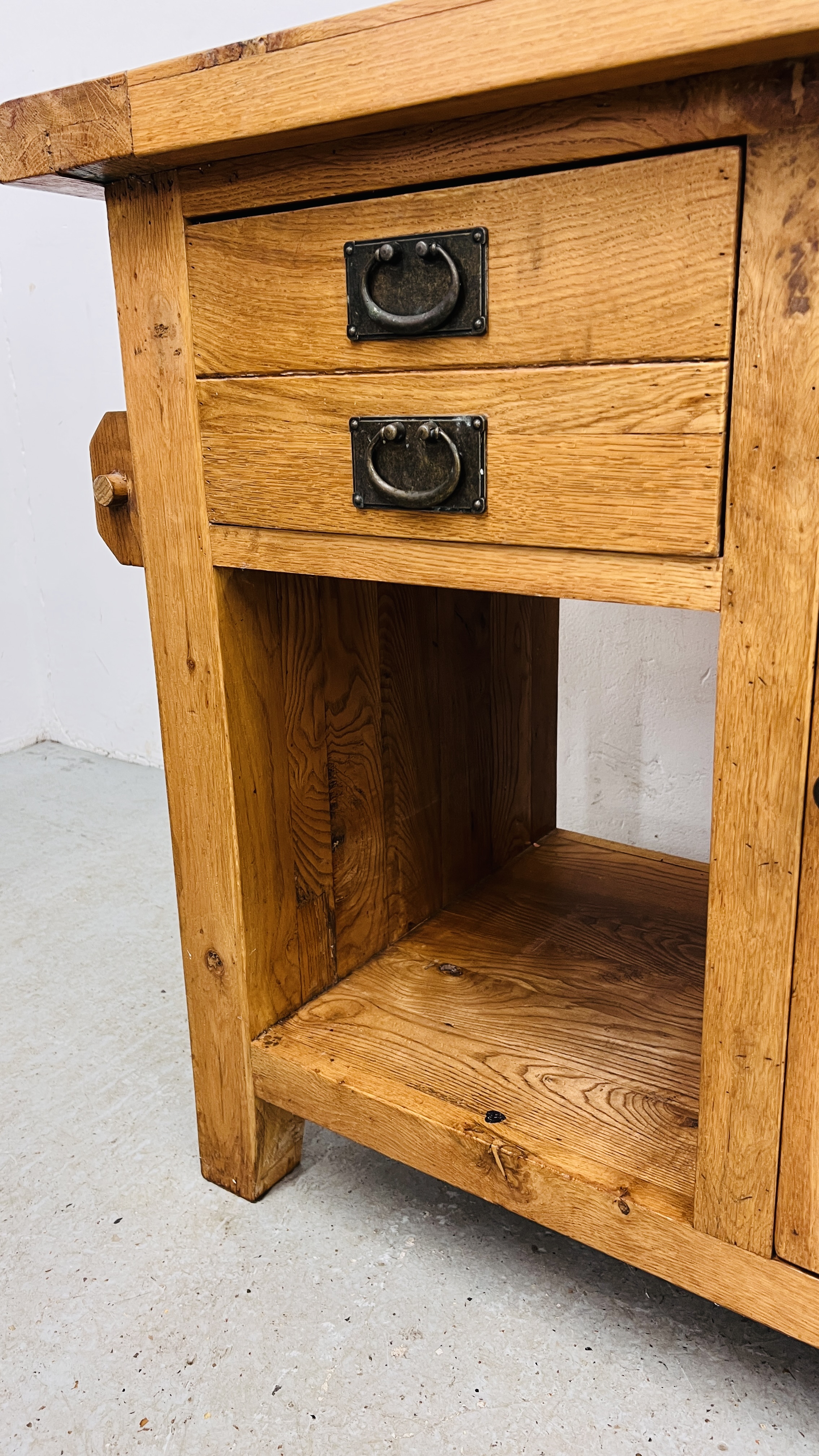 A SOLID OAK MARBLE TOPPED KITCHEN ISLAND WITH TWO SLIDE THROUGH DRAWERS AND SINGLE CENTRAL DOOR, - Image 9 of 21