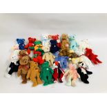 APPROXIMATELY 25 COLLECTORS TY BEANIE BEARS.