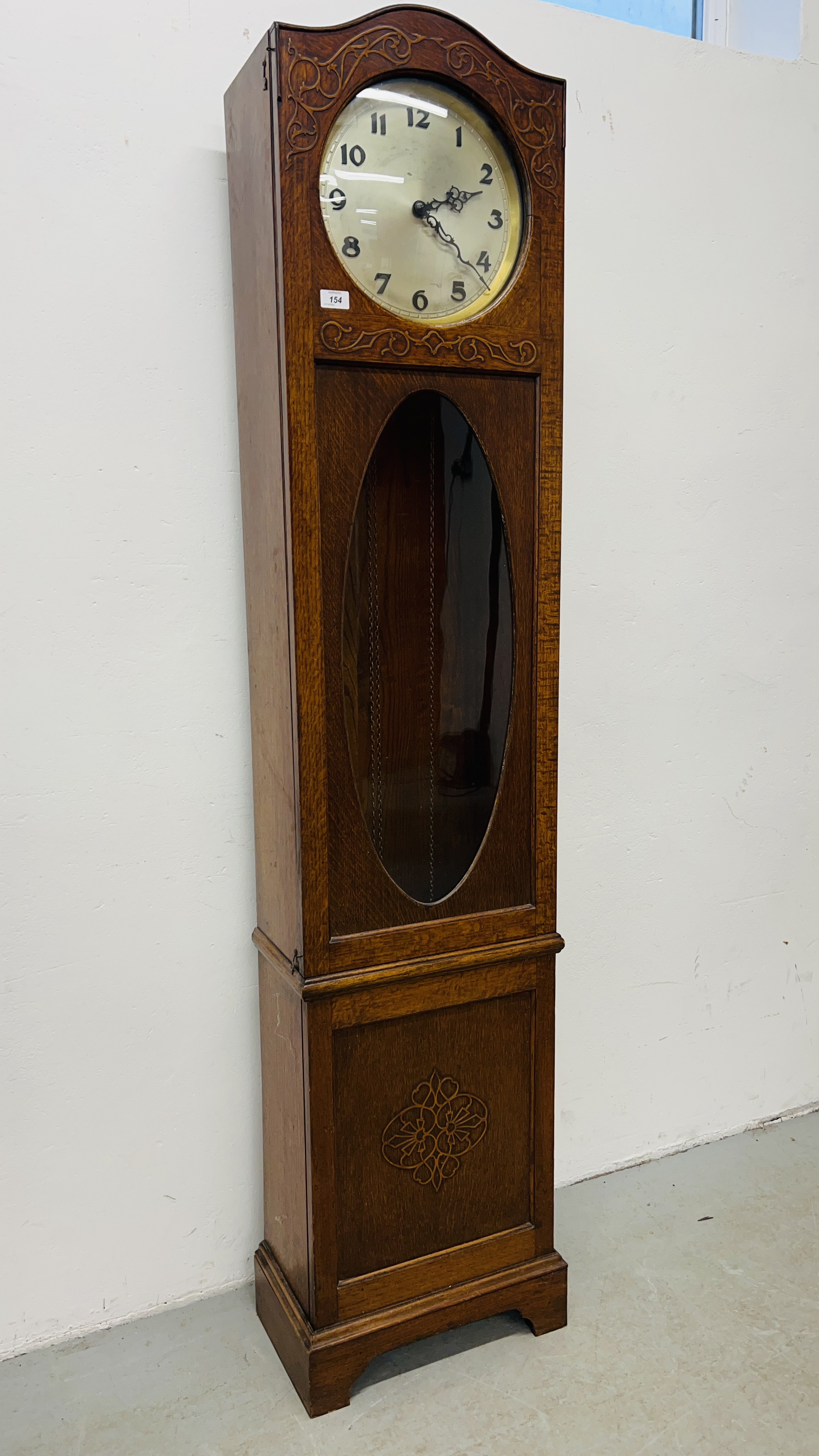 A GERMAN 1930's OAK CASED LONG CASE CLOCK WITH WESTMINSTER CHIME. - Image 2 of 8
