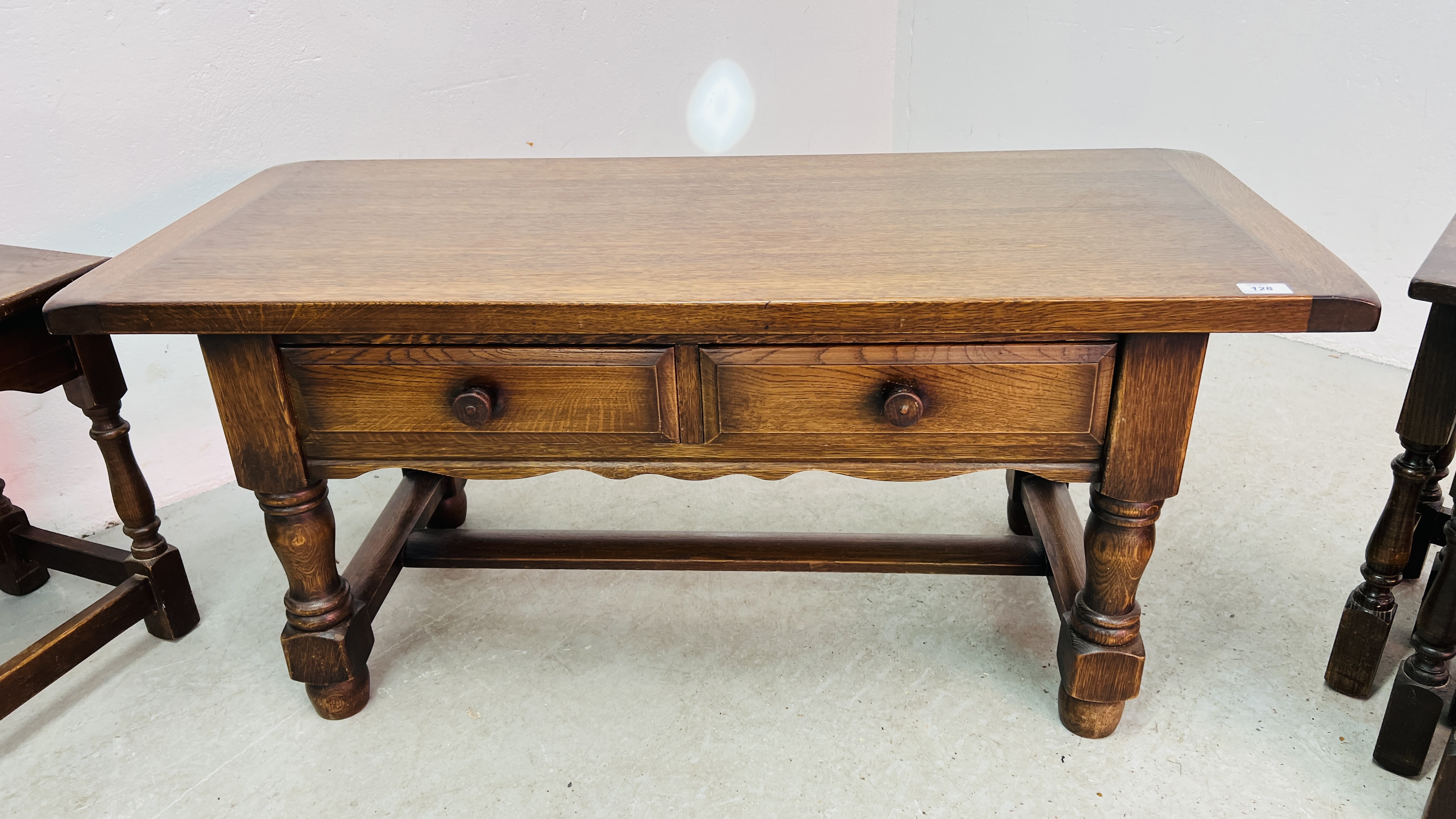 A NEST OF THREE OAK GRADUATED OCCASIONAL TABLES, RECTANGULAR TWO DRAWER OAK COFFEE TABLE WIDTH 49CM. - Image 2 of 12