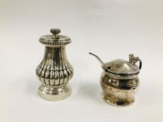 A PEPPER GRINDER MARKED 800 AND A SILVER MUSTARD WITH HINGED LID,