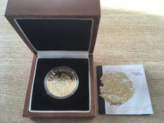 2009 TRISTAN DA CUNHA £5 SILVER COIN GOLD-PLATED INSET WITH RUBIES AND ENAMEL IN CASE WITH