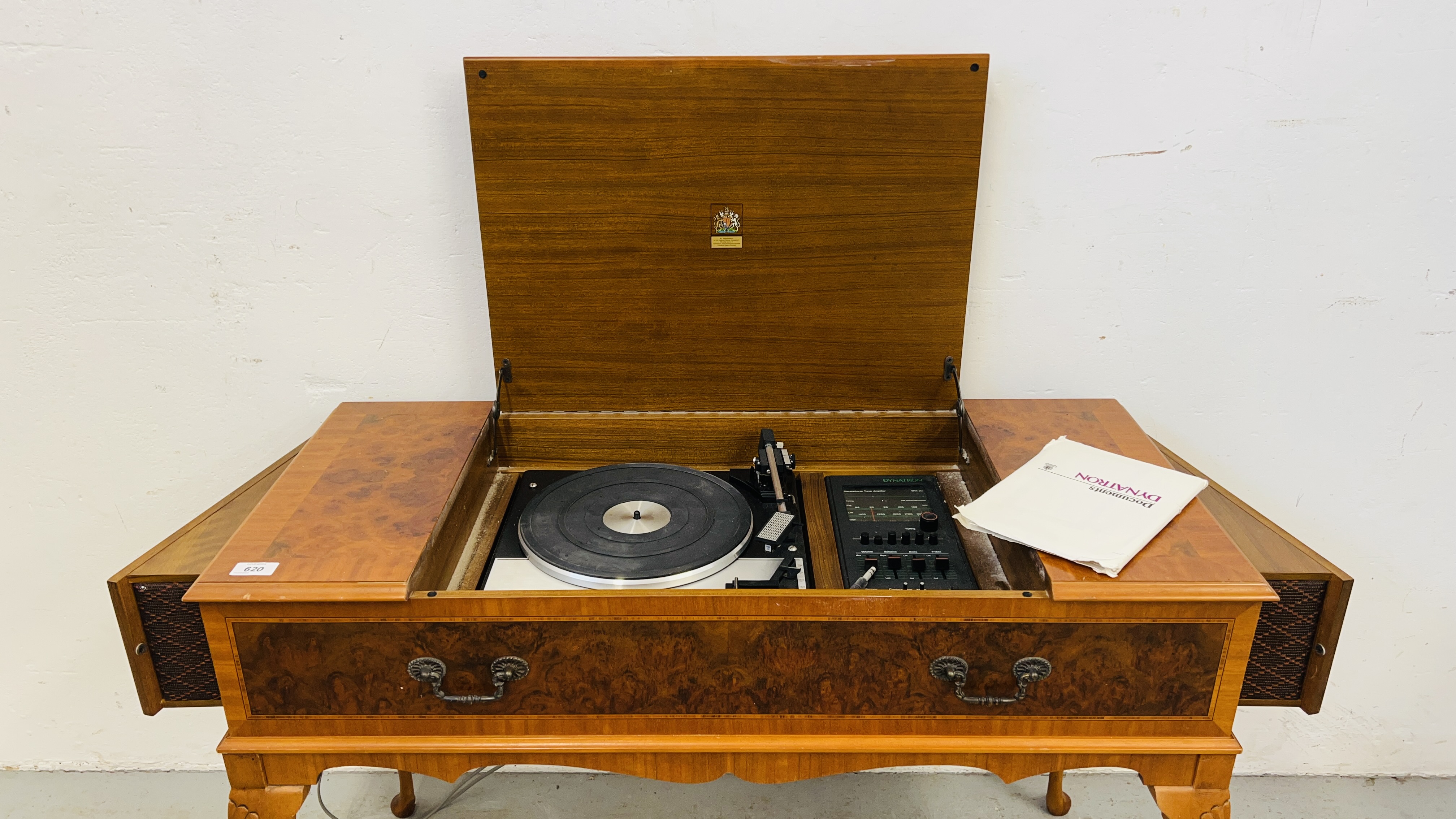 DYNATRON RADIOGRAM FITTED WITH GARRARD SP 25 MKIV RECORD DECK WITH ORIGINAL INSTRUCTIONS - - Image 2 of 9