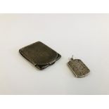 A SILVER STAMP HOLDER, CHESTER 1900 ALONG WITH A SILVER STAMP CASE, BIRMINGHAM 1924.