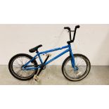 DIAMONDBACK CRO:No 4130 RECON. BOYS BMX BICYCLE.