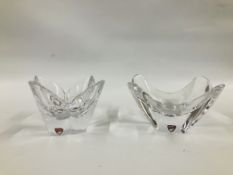 2 ORREFORS TEALIGHT DISHES "DAISEY" BY LARS HELLSTEN HEIGHT 9CM.