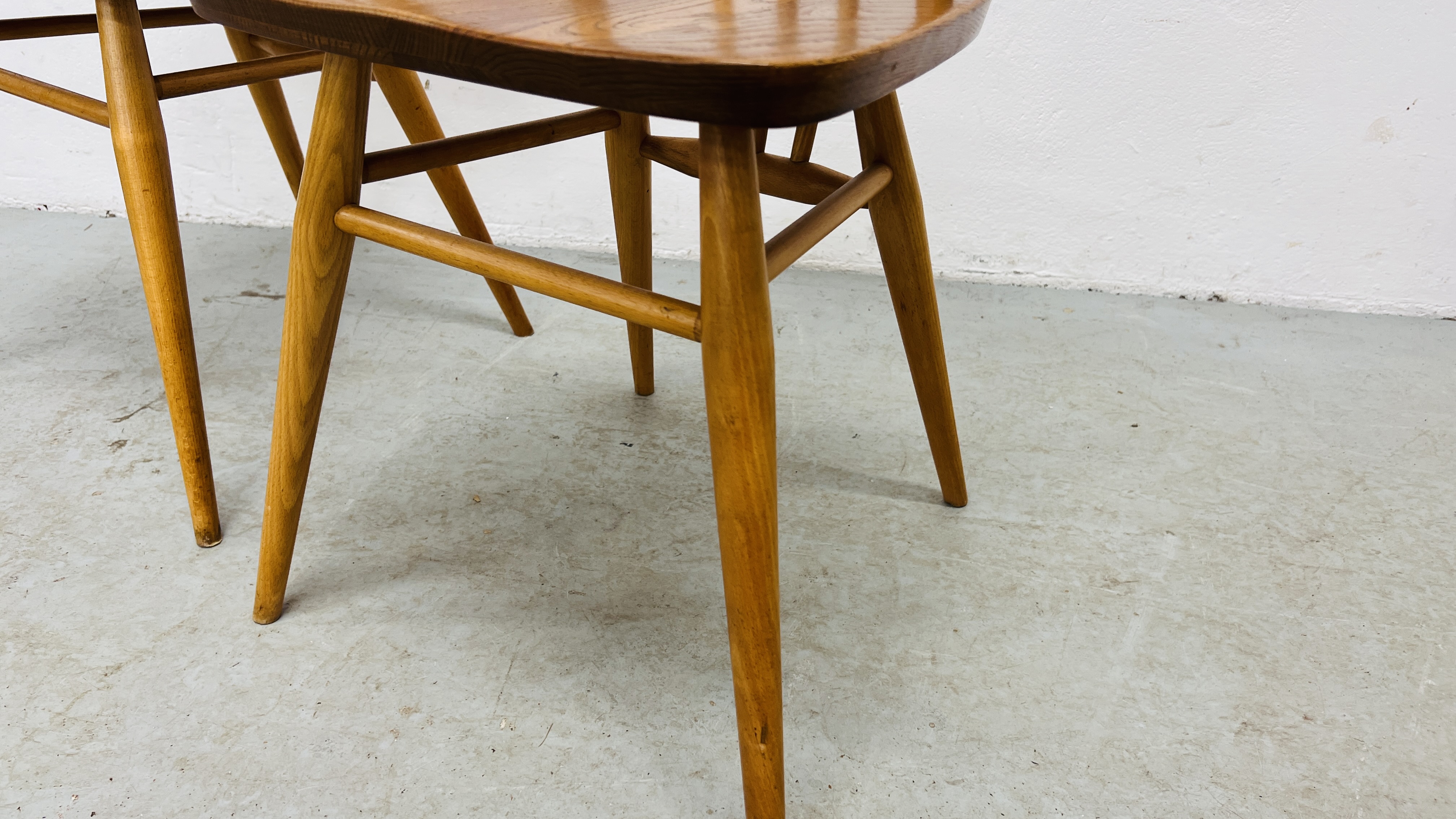 PAIR OF ERCOL STYLE (NO MAKERS LABEL) STICK BACK CHAIRS - Image 6 of 8