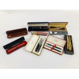 A GROUP OF ASSORTED MODERN AND VINTAGE PENS TO INCLUDE PAPERMATE, CROSS, ETC.