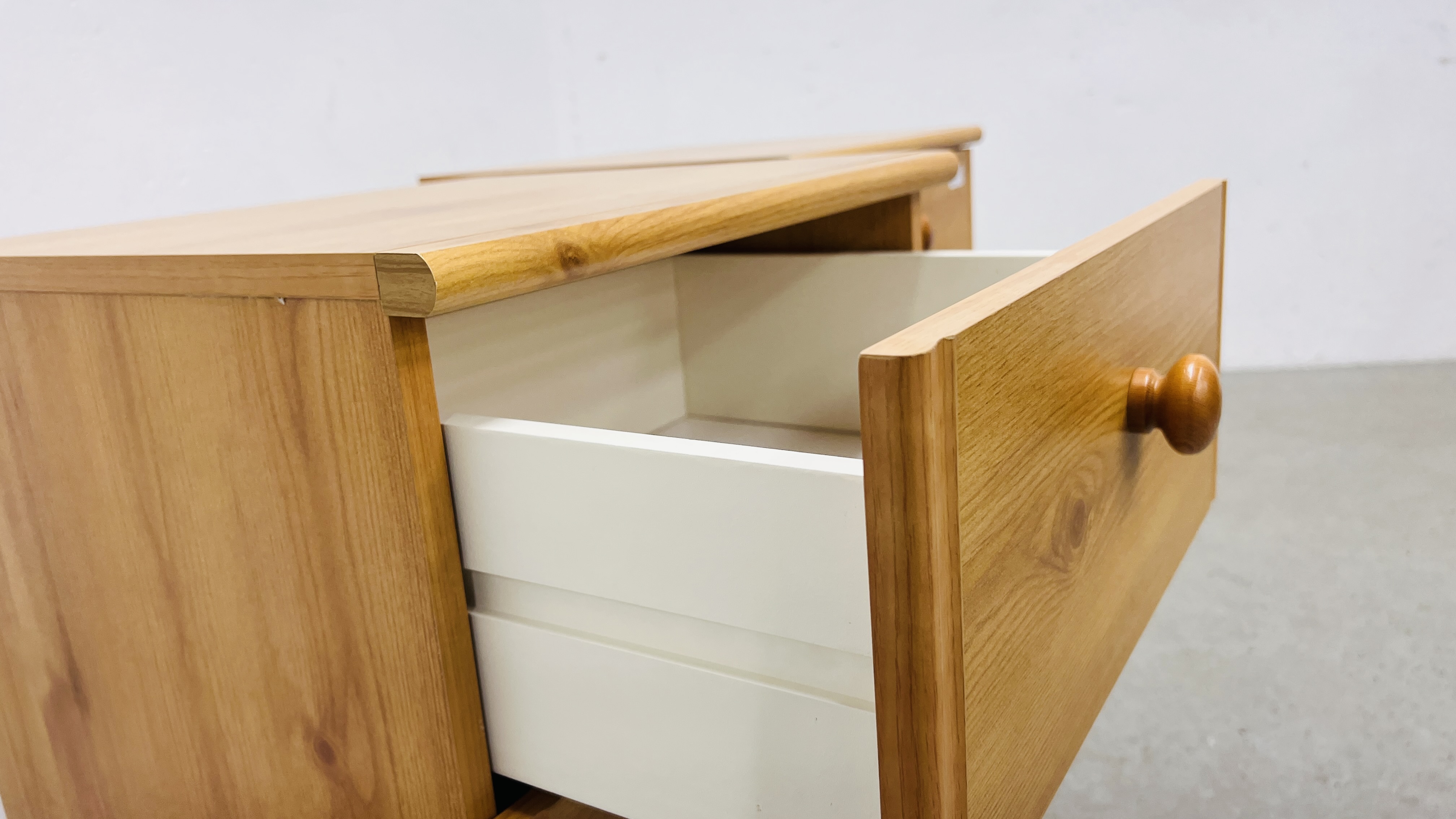 PAIR OF ALSTONS THREE DRAWER BEDSIDE CHESTS WIDTH 45CM. DEPTH 41CM. HEIGHT 65CM. - Image 8 of 9