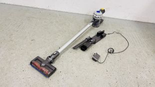 CORDLESS DYSON V6 VACUUM CLEANER - SOLD AS SEEN