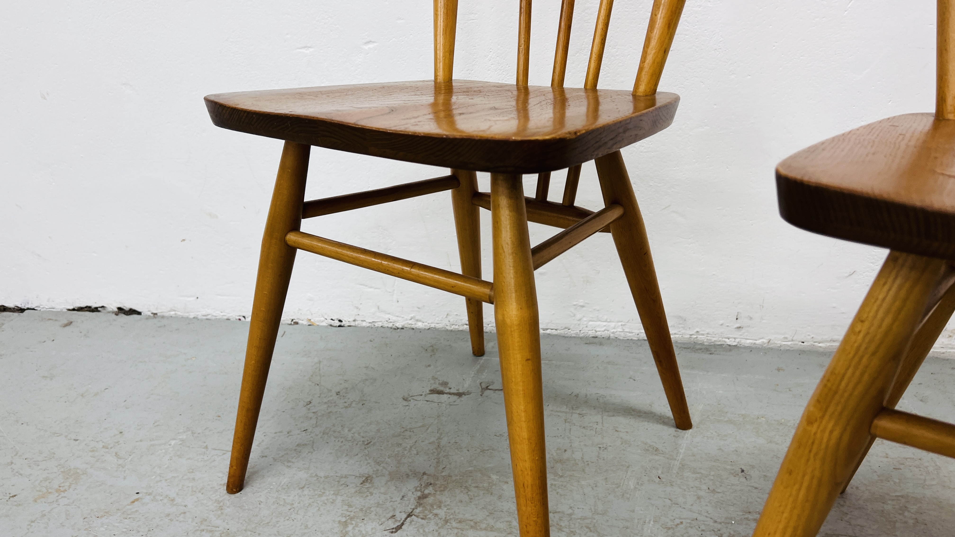 PAIR OF ERCOL STYLE (NO MAKERS LABEL) STICK BACK CHAIRS - Image 7 of 8