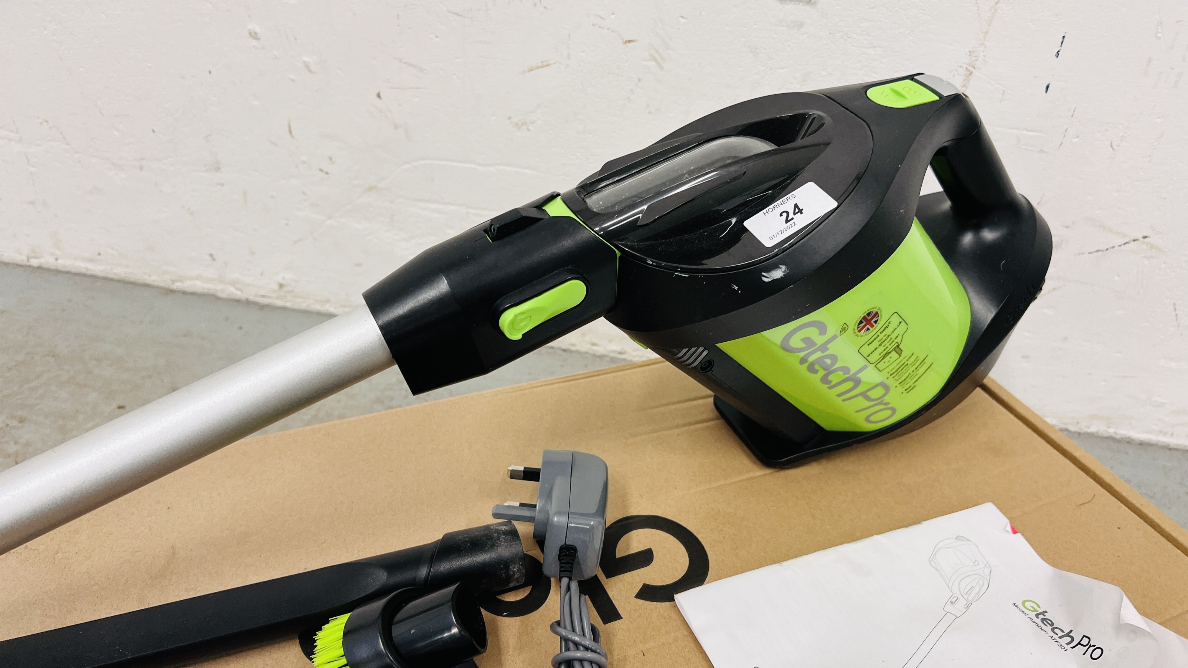 GTECH PRO CORDLESS HANDHELD VACUUM CLEANER COMPLETE WITH TWO 22VOLT BATTERIES, - Image 5 of 7