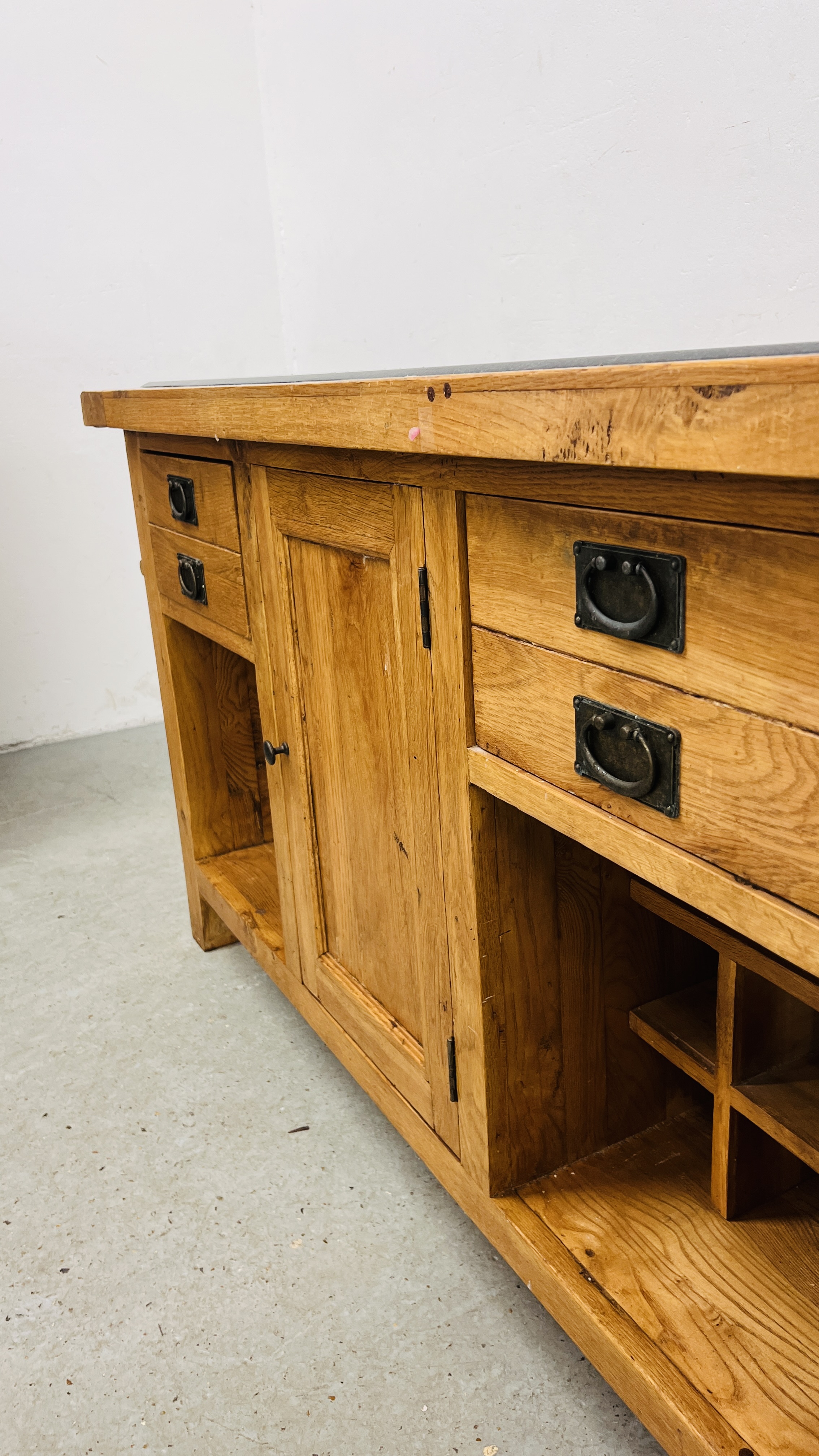 A SOLID OAK MARBLE TOPPED KITCHEN ISLAND WITH TWO SLIDE THROUGH DRAWERS AND SINGLE CENTRAL DOOR, - Image 16 of 21