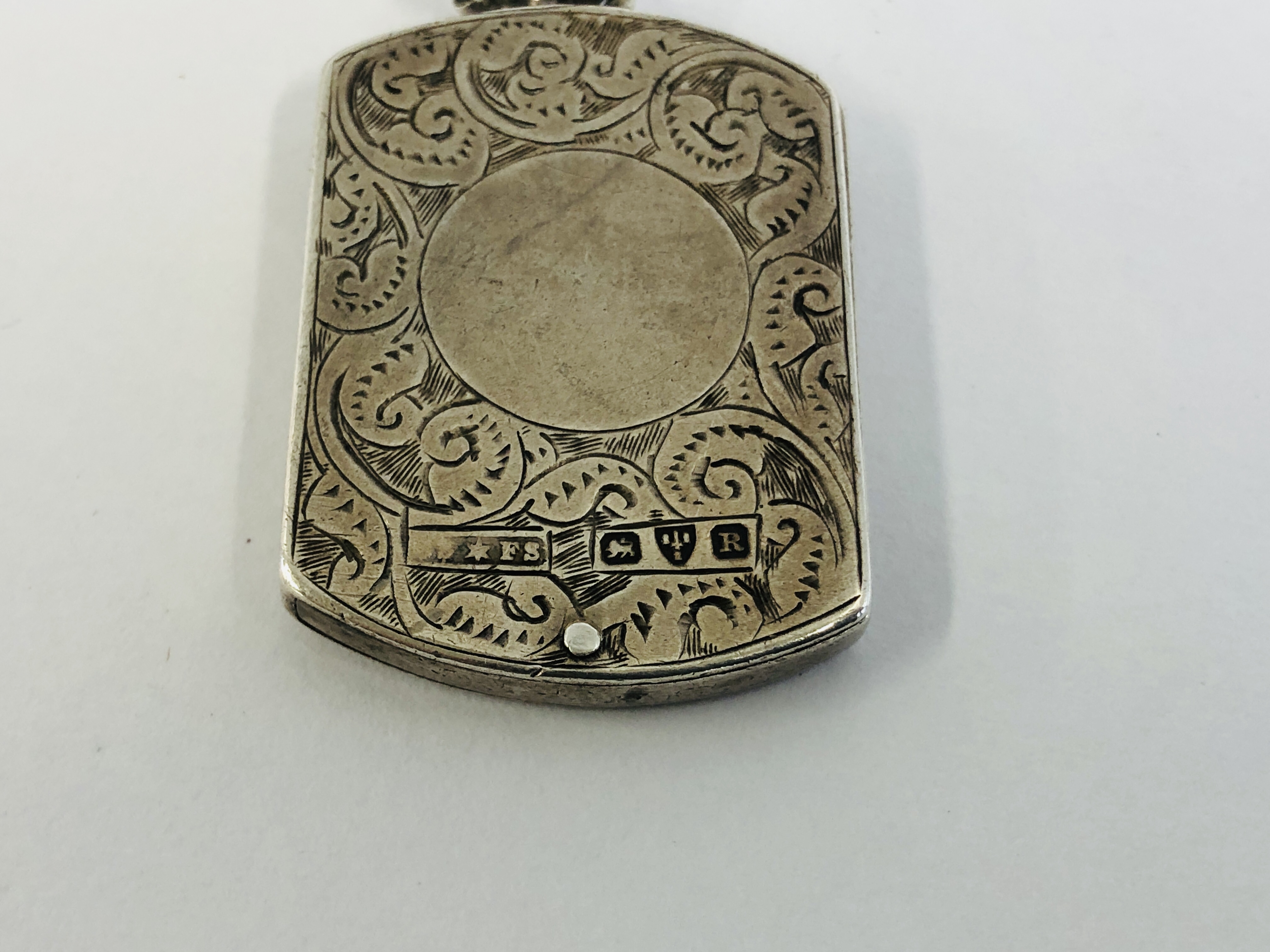 A SILVER STAMP HOLDER, CHESTER 1900 ALONG WITH A SILVER STAMP CASE, BIRMINGHAM 1924. - Image 3 of 8