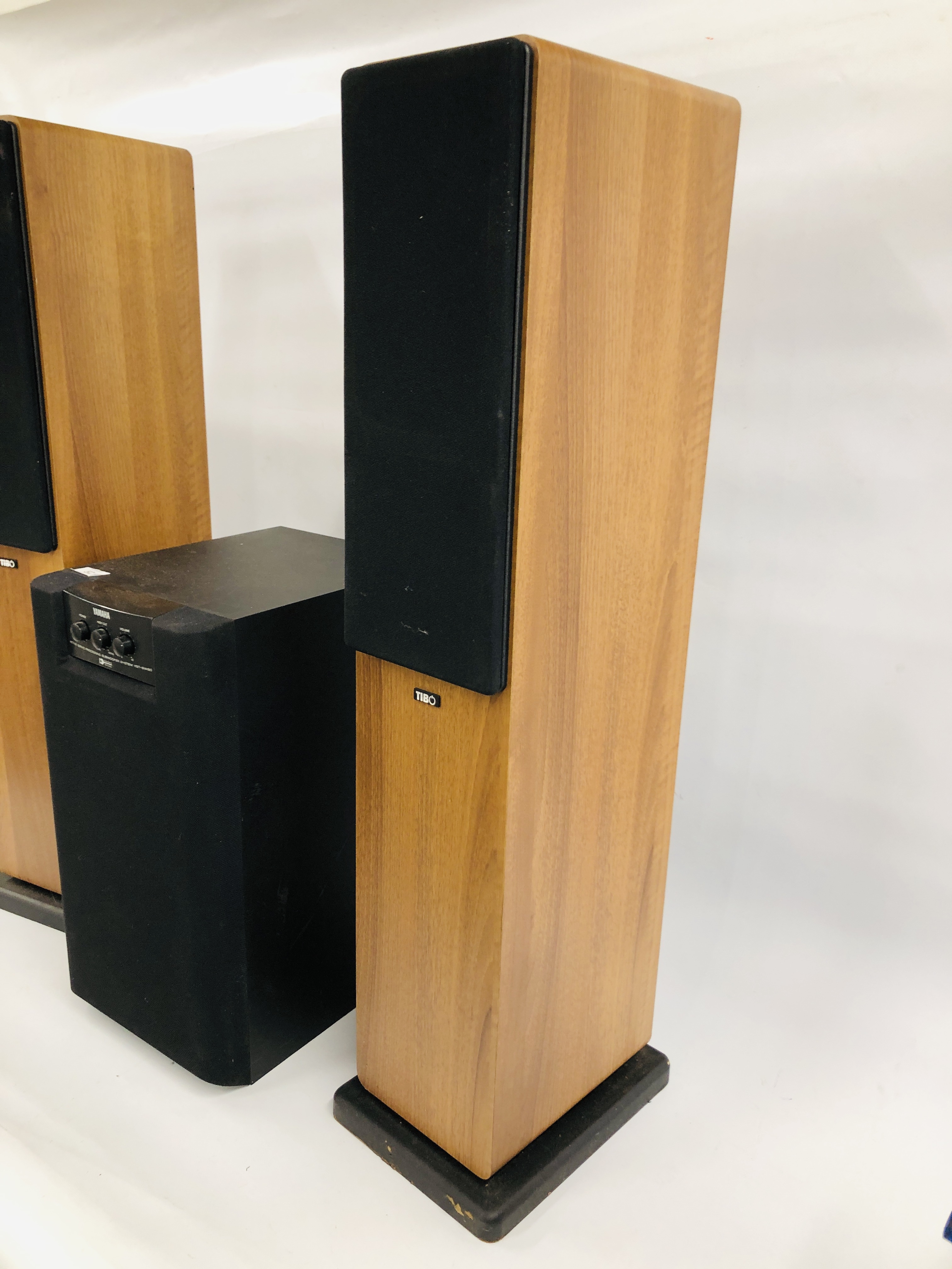 YAMAHA ACTIVE SERVO PROCESSING SUBWOOFER SYSTEM XST-SW80 ALONG WITH A PAIR OF FLOOR STANDING TIB - Image 4 of 8