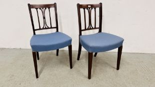 A PAIR OF GEORGE III MAHOGANY DINING CHAIRS IN SHERATON STYLE