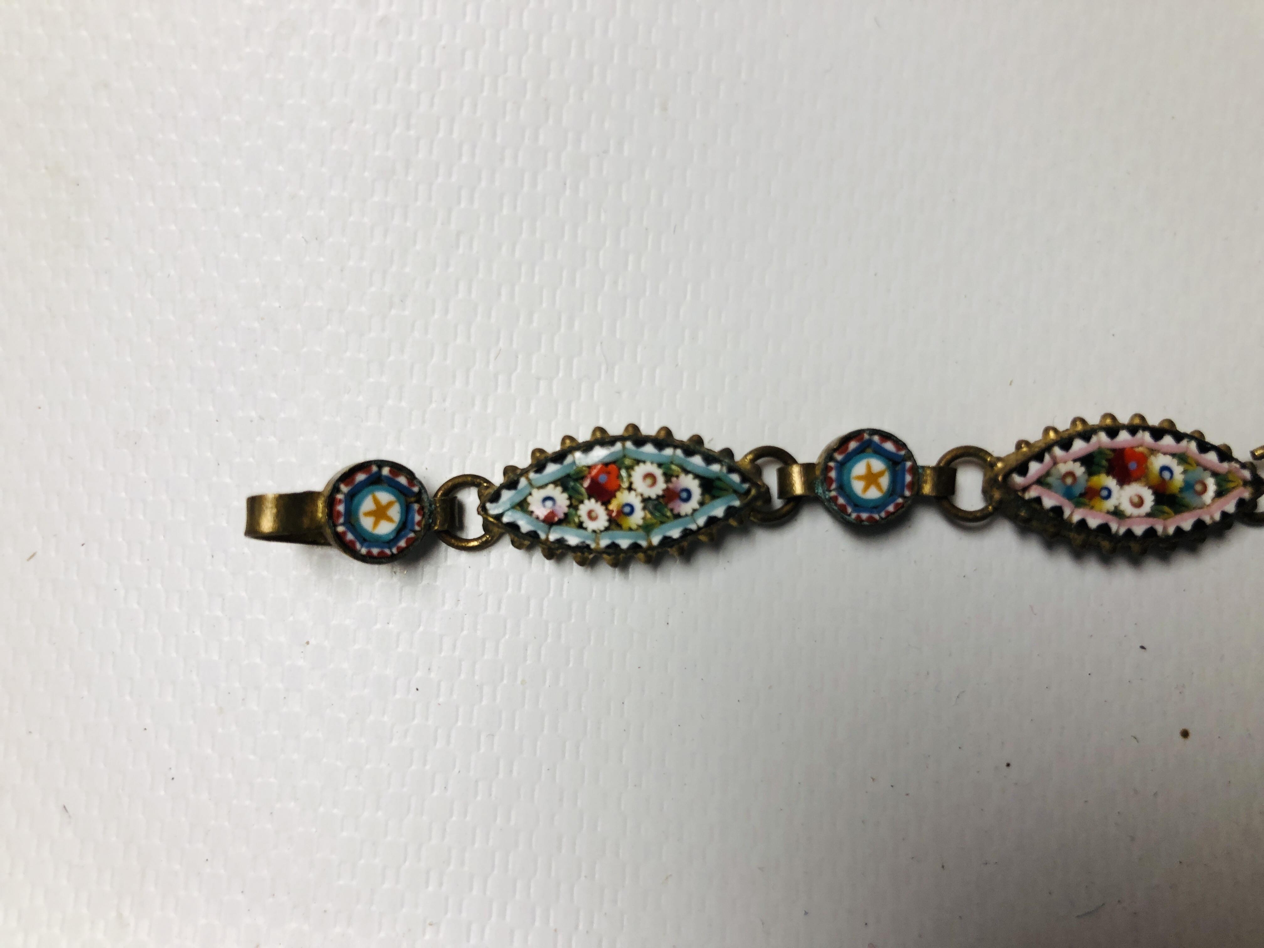 A MICRO MOSAIC BRACELET AND MICRO MOSAIC BROOCH. - Image 2 of 13