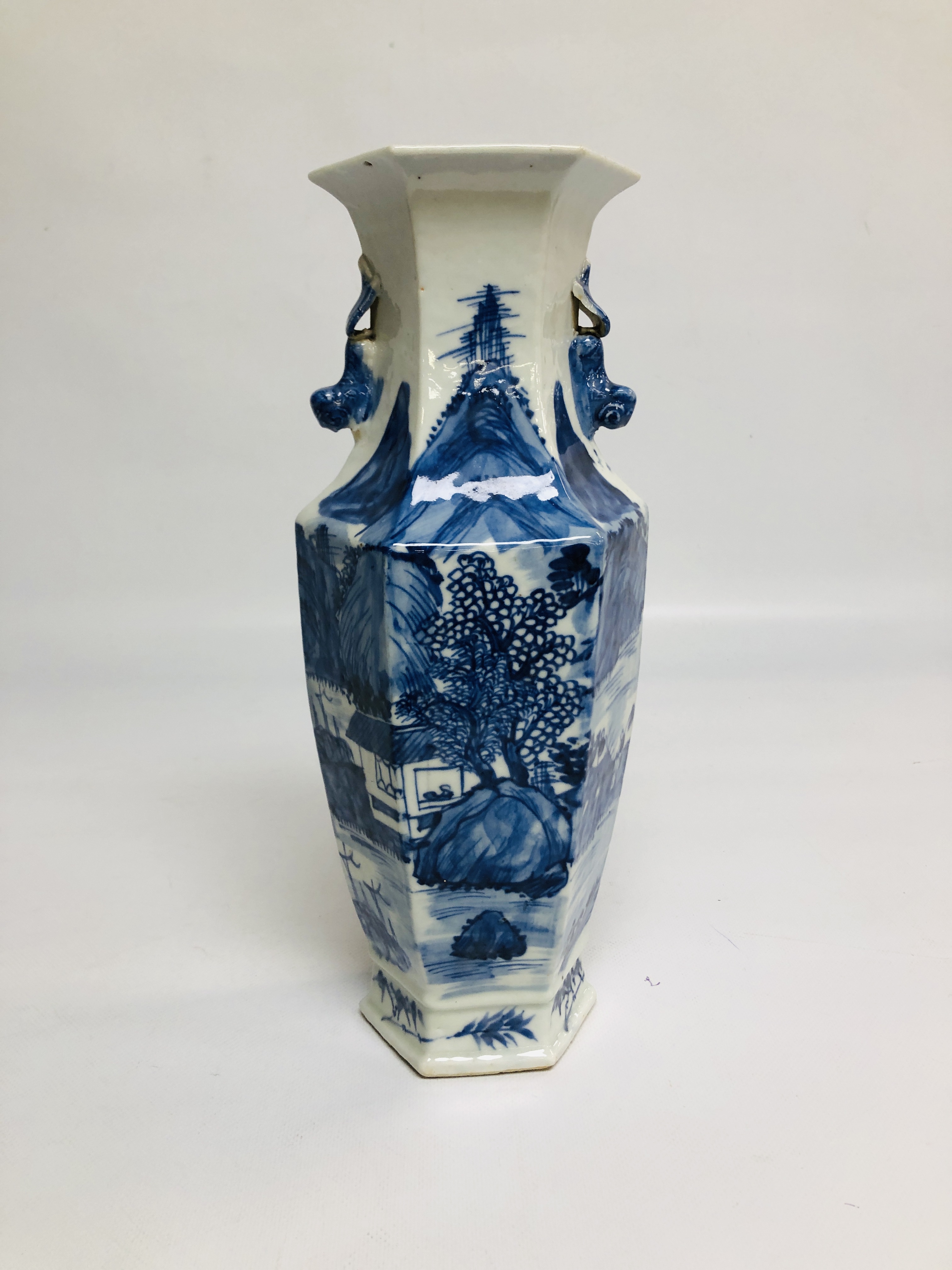 CHINESE BLUE AND WHITE HEXAGONAL VASE DECORATED WITH FIGURES IN A LANDSCAPE,