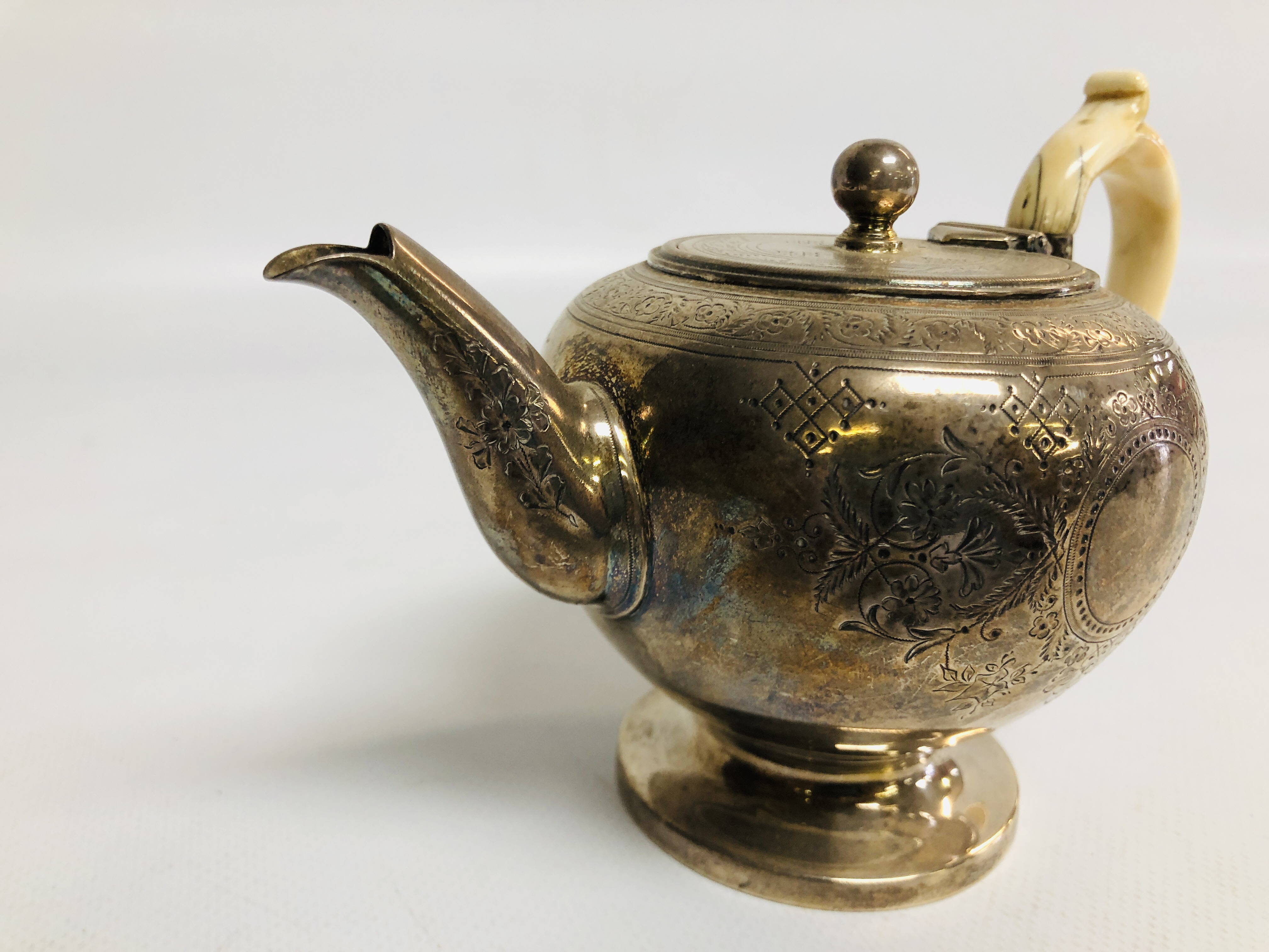 A VICTORIAN SILVER TEAPOT OF OVOID FORM THE BODY WITH VACANT CARTOUCHUS WITH IVORY HANDLE, BY G. - Image 2 of 11