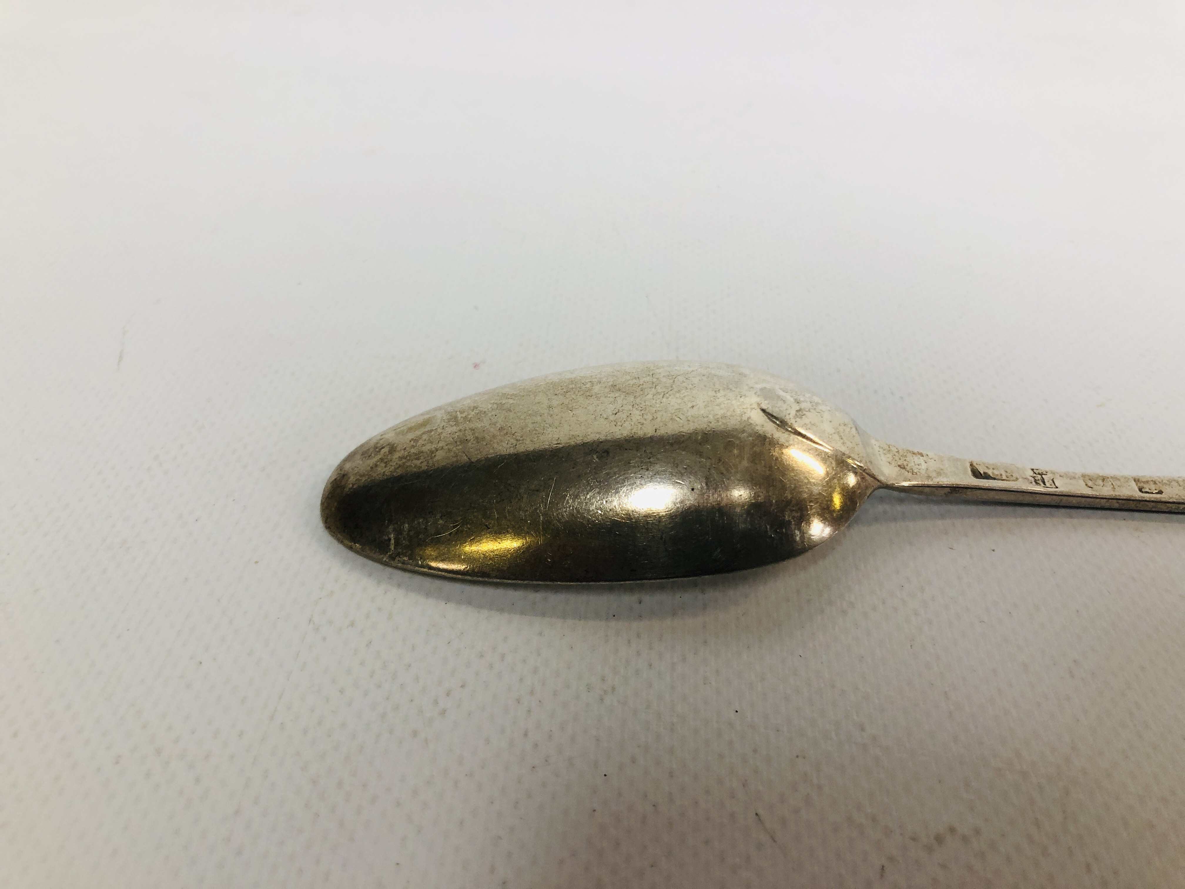 A GEORGE III SILVER OLD ENGLISH PATTERN SERVING SPOON, EDINBURGH 1773, - Image 6 of 7