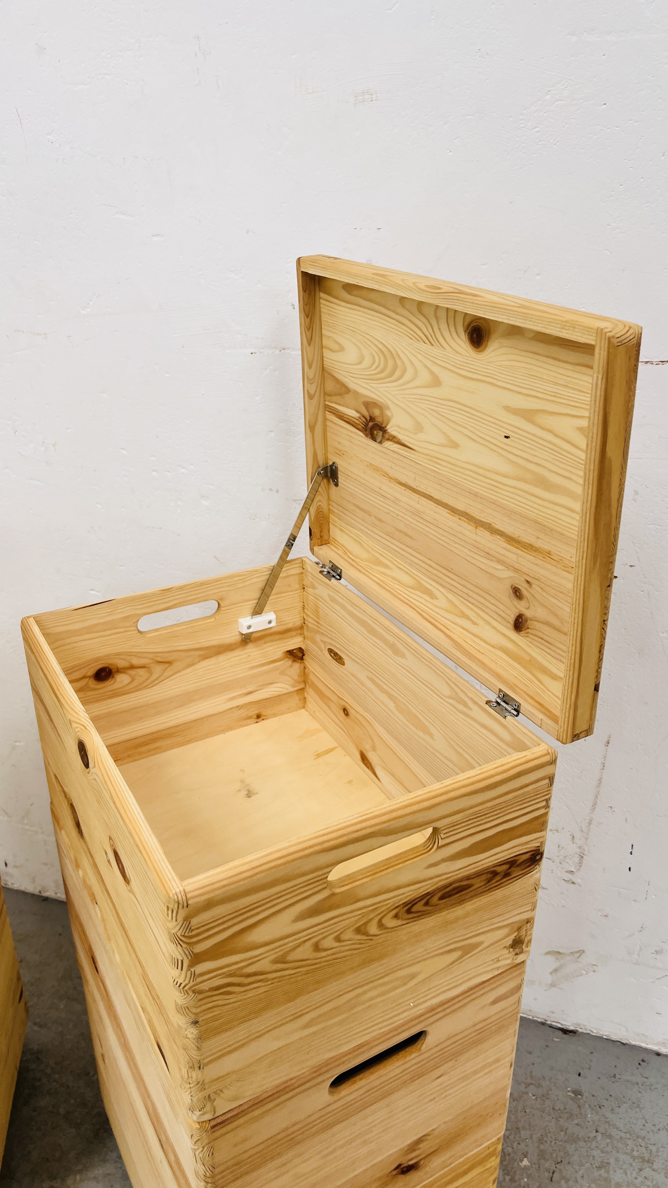 A PAIR OF THREE SECTION PINE STAKING STORAGE BOXES, W 40CM, D 30CM, H 77CM. - Image 4 of 7