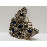 AN IMPRESSIVE ANTIQUE DIAMOND AND SAPPHIRE BUTTERFLY BROOCH WIDTH 4CM. HEIGHT 4CM.