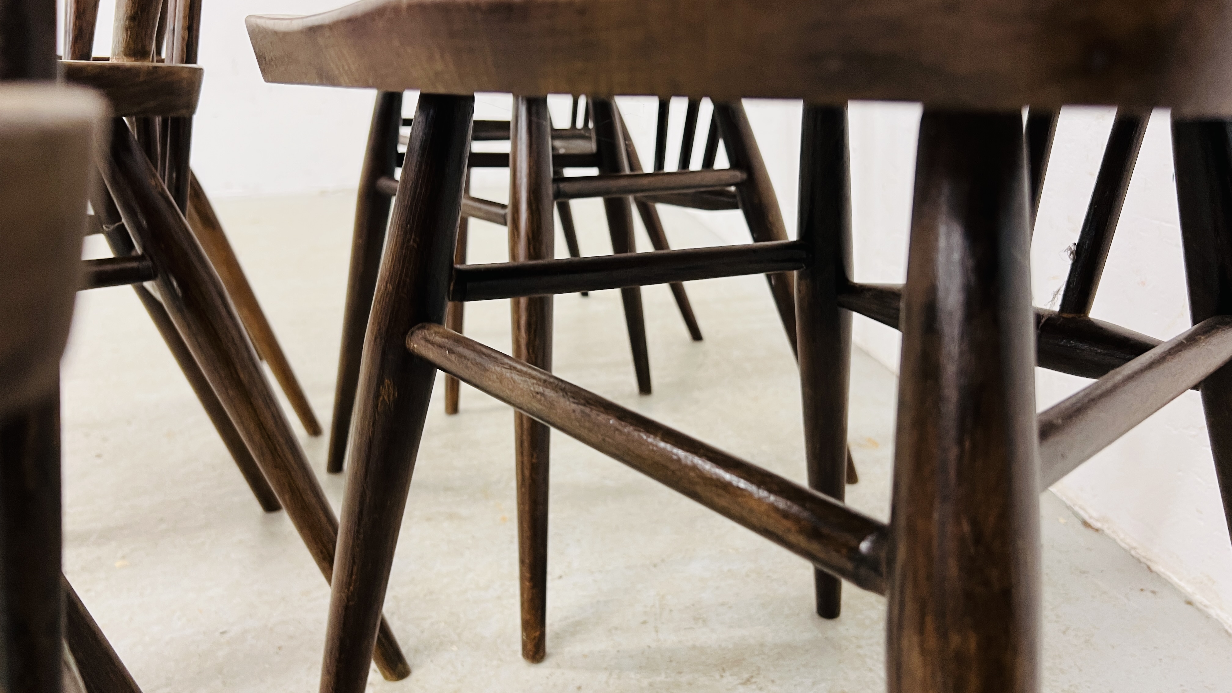 A SET OF SIX DARK ERCOL STICK BACK DINING CHAIRS, 1 A/F. - Image 14 of 17