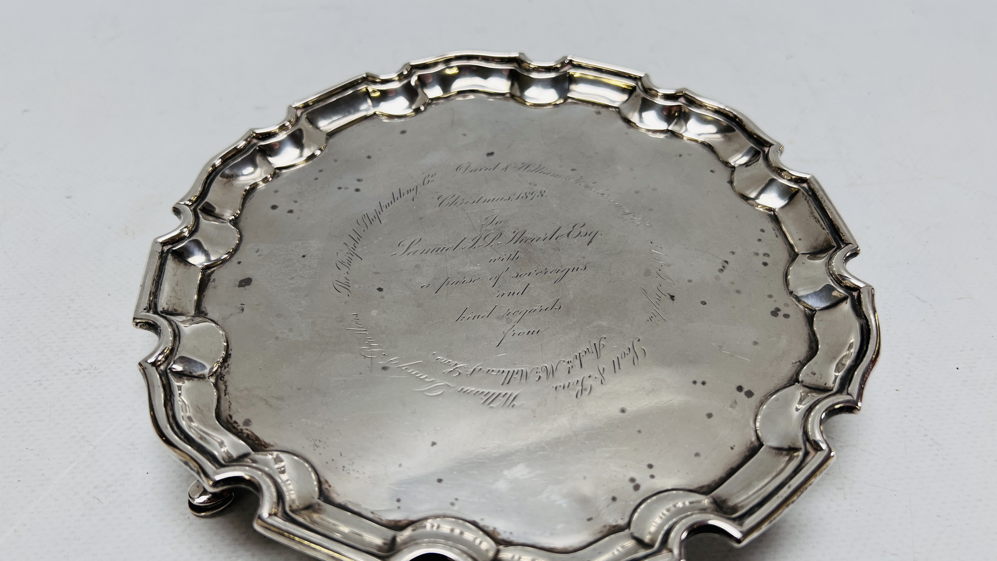 AN ANTIQUE SILVER SALVER GIFTED TO SAMUEL JAMES POPE THEARLE CHRISTMAS 1898, INSCRIBED. - Image 3 of 10