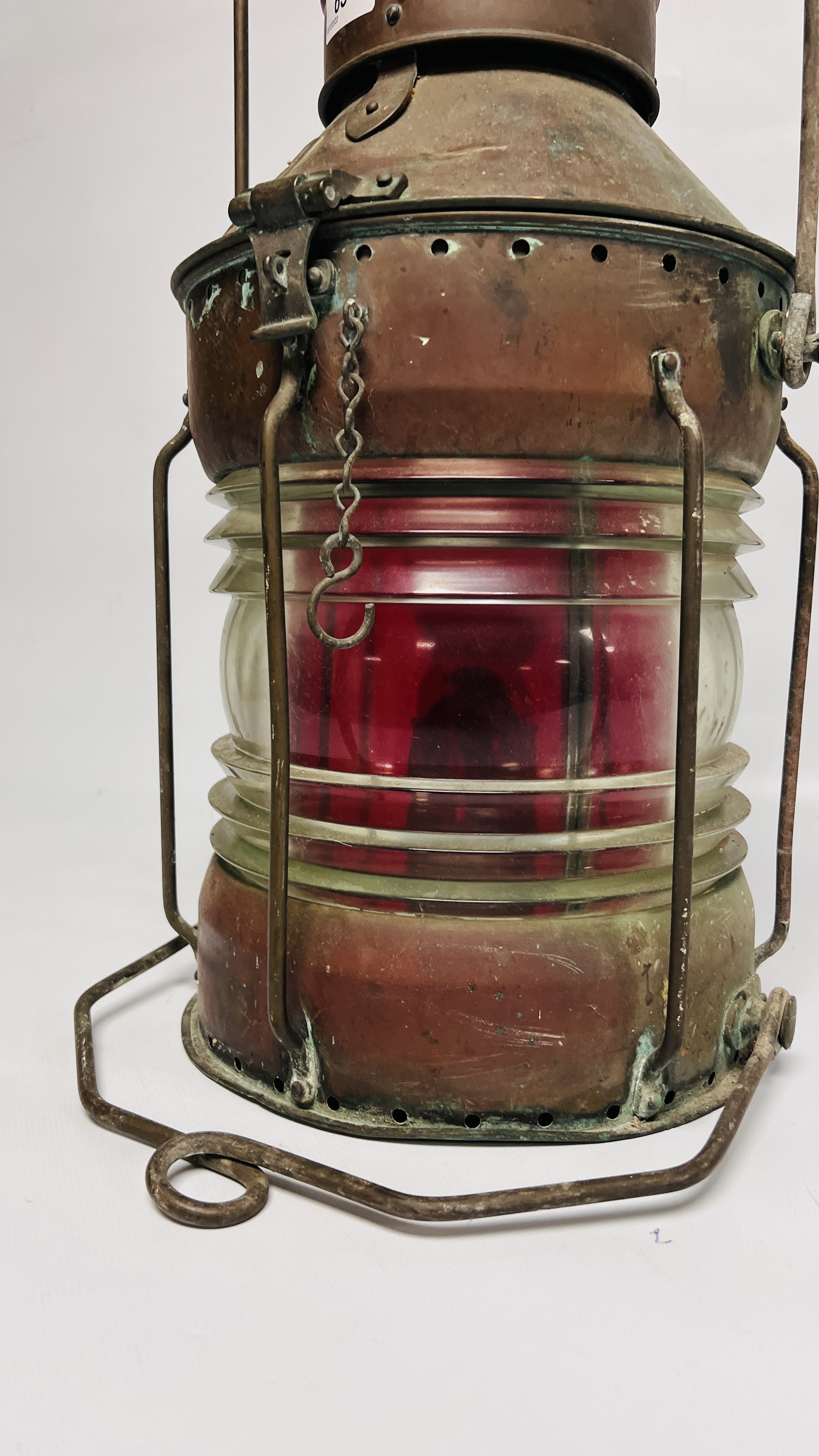 VINTAGE COPPER SHIPS LANTERN BEARING MAKERS NAME "SEAHORSE G & B" 48117 HEIGHT 48CM. - Image 5 of 8