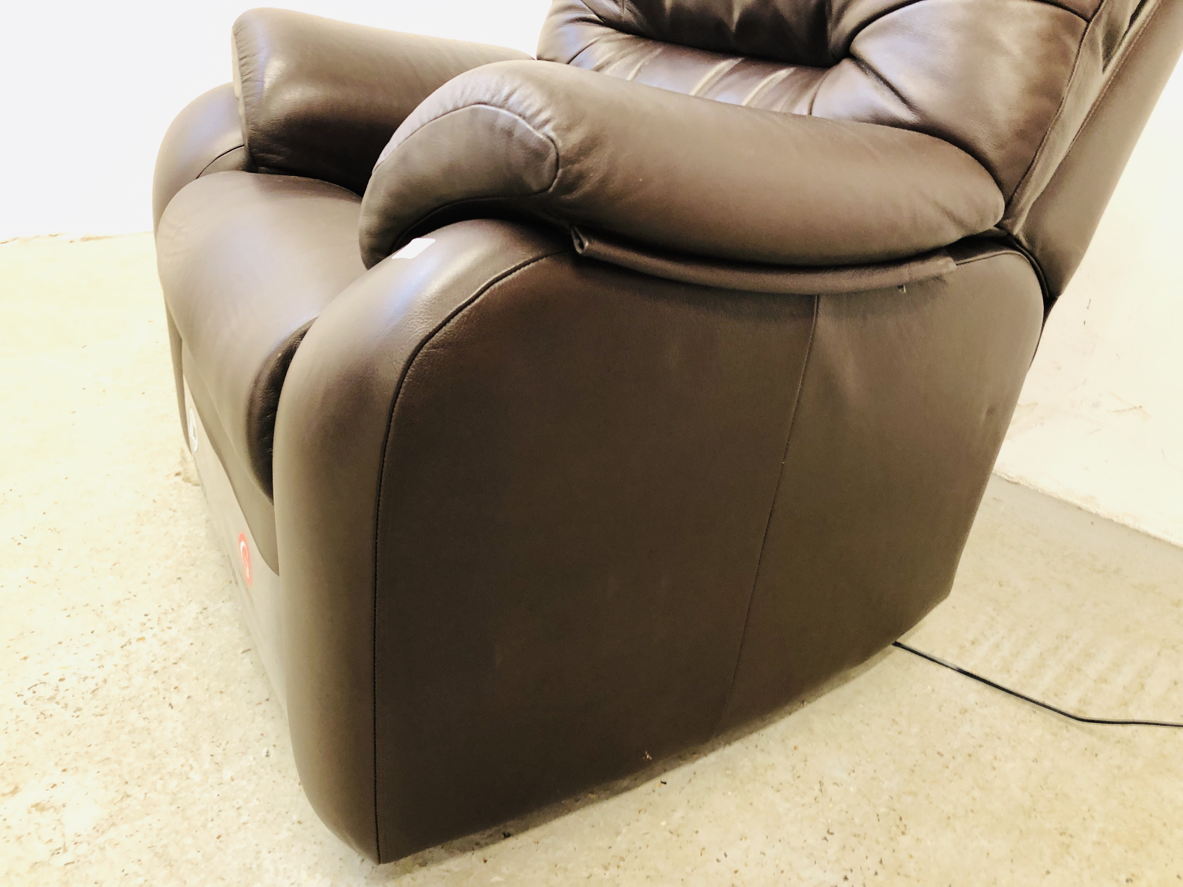 G-PLAN BROWN LEATHER RECLINING ARM CHAIR - SOLD AS SEEN - Image 3 of 8