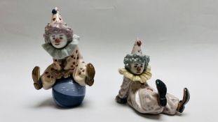 TWO LLADRO CLOWN ORNAMENTS HEIGHT 18CM. HEIGHT 13CM.