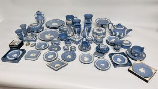 A COLLECTION OF PIECES OF WEDGWOOD BLUE JASPER WARE