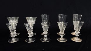 A GROUP OF ANTIQUE GLASSES TO INCLUDE 5 CONICAL STEMMED LIQUEURS,