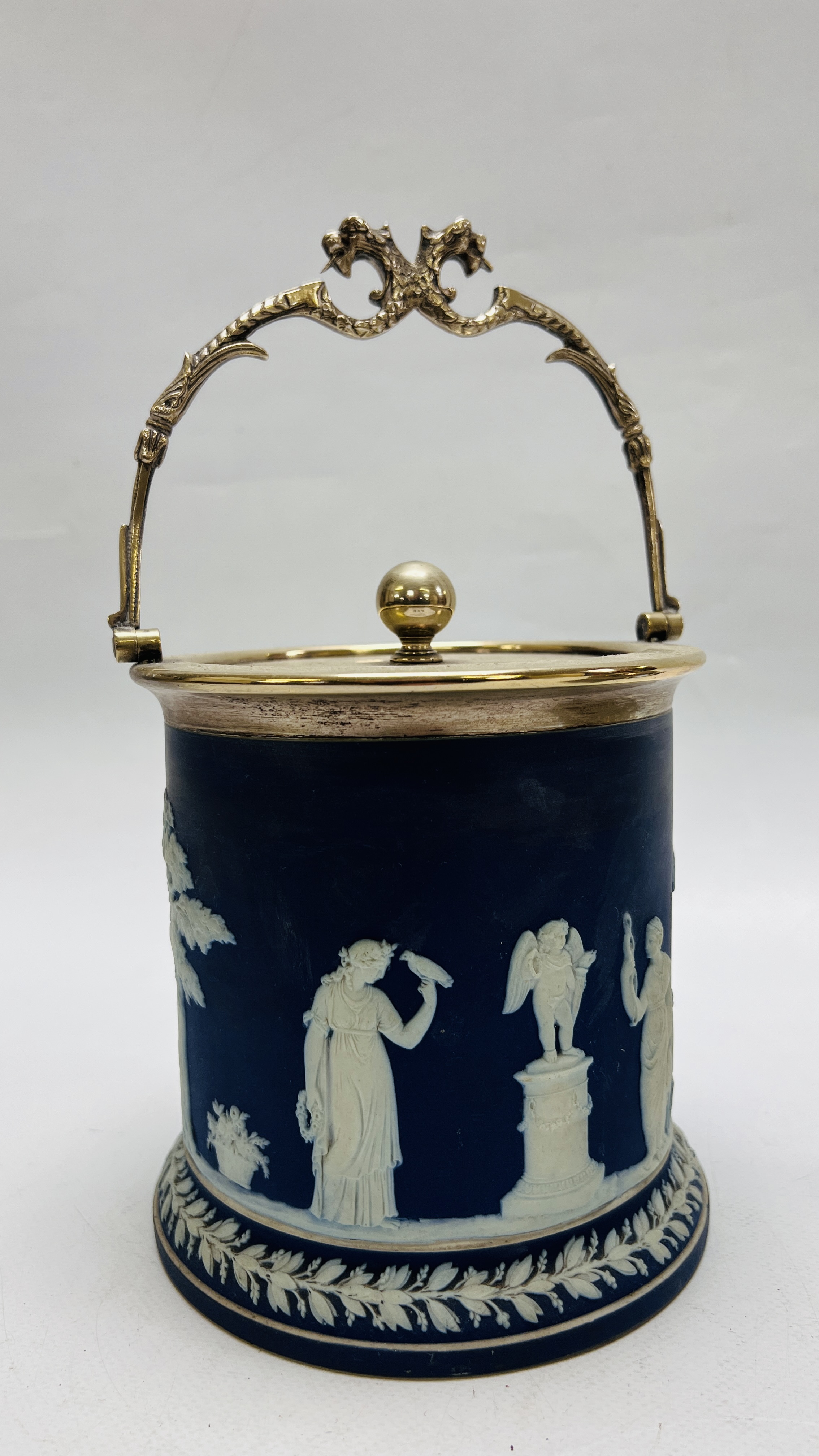 VINTAGE WEDGWOOD BLUE JASPER WARE BISCUIT BARREL WITH DECORATIVE PLATED LID AND HANDLE H 14. - Image 2 of 19