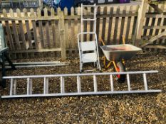 GALVANIZED GARDEN WHEEL BARROW, A LYNX NINE TREAD ALUMINIUM EXTENSION LADDER,