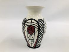 LORNA BAILEY RENNE MACKINTOSH VASE BEARING SIGNATURE, H 20CM.