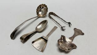 A GROUP OF THREE SILVER CADDY SPOONS ONE BY CHRISTINE DIXON,