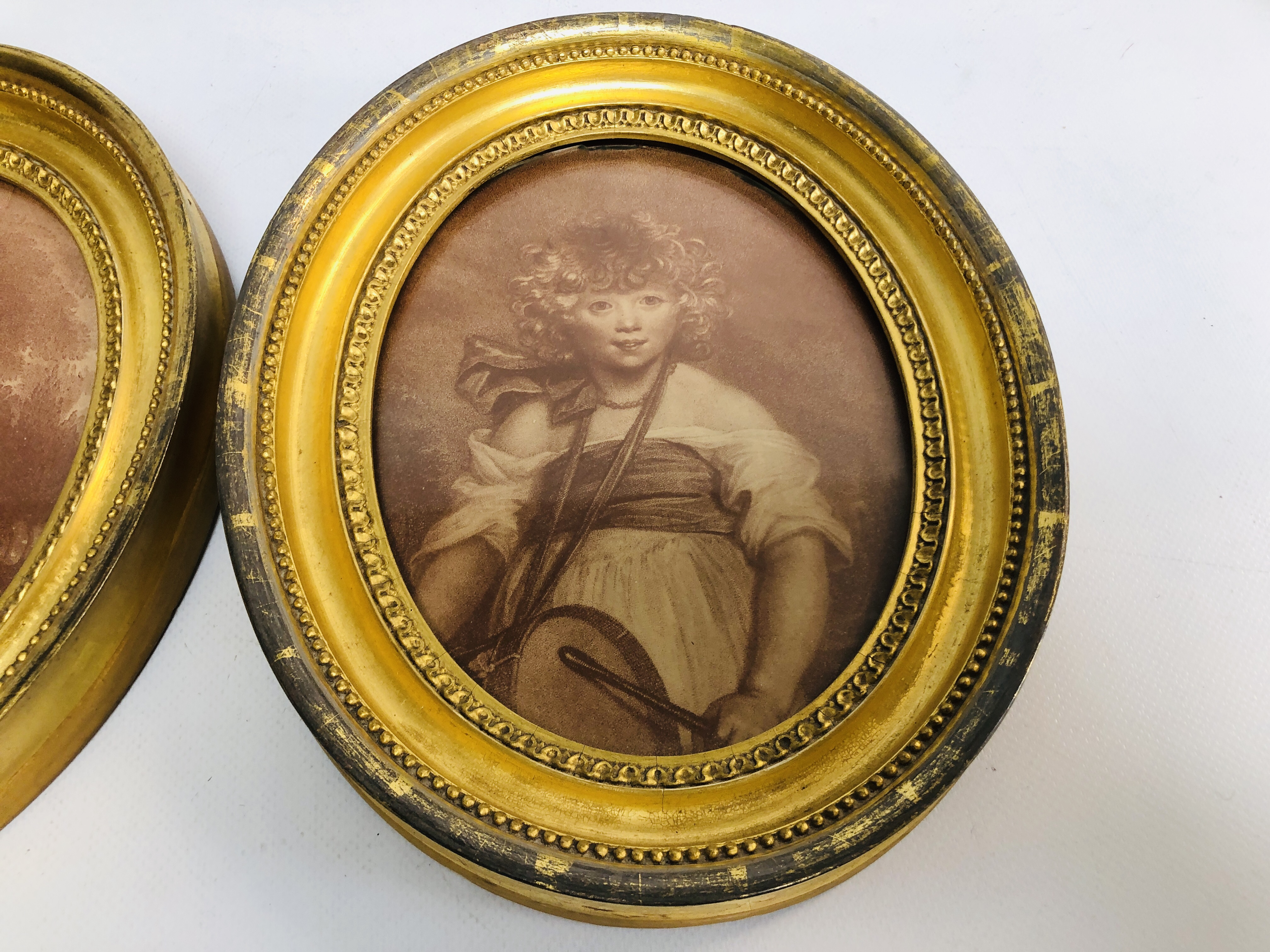 A PAIR OF C18th SEPIA PRINTS, A LADY AND A CHILD WITH A DRUM IN OVAL FRAMES, HEIGHT 25.5CM. - Image 5 of 8