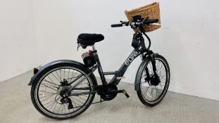 ELITE "LE GRANDE" 18 SPEED ELECTRIC BICYCLE WITH CHARGER - SOLD AS SEEN